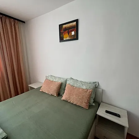 Apartment One Ptm 2 *